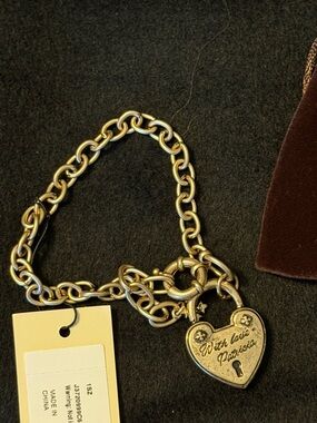 NWT Patricia Nash Heart Lock Charm Bracelet - Silver Tone